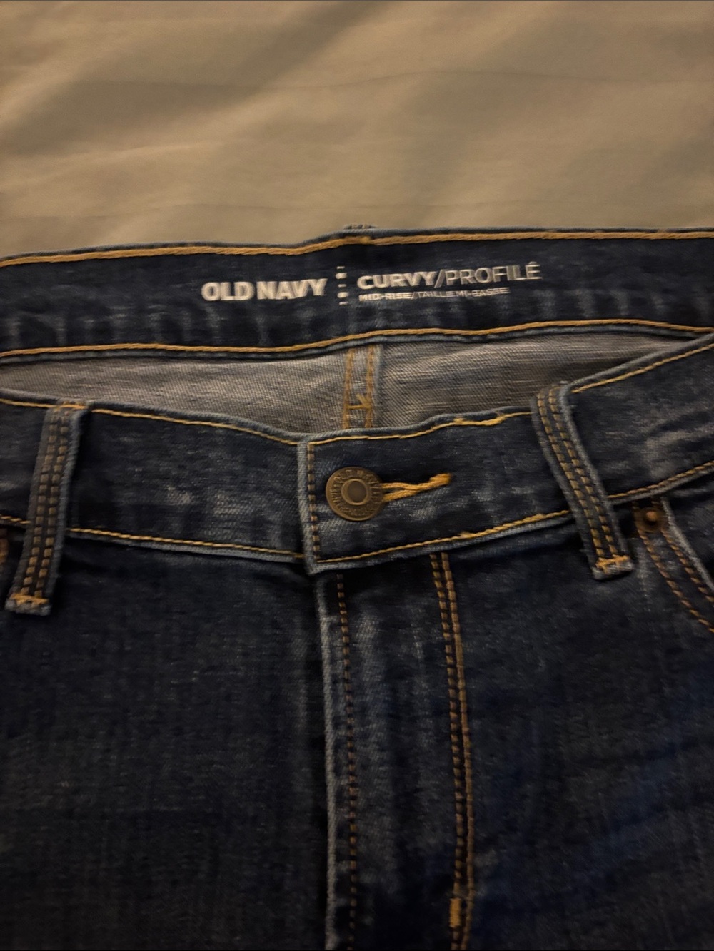 Old Navy Women’s Curvy Profile Dark Blue Jeans